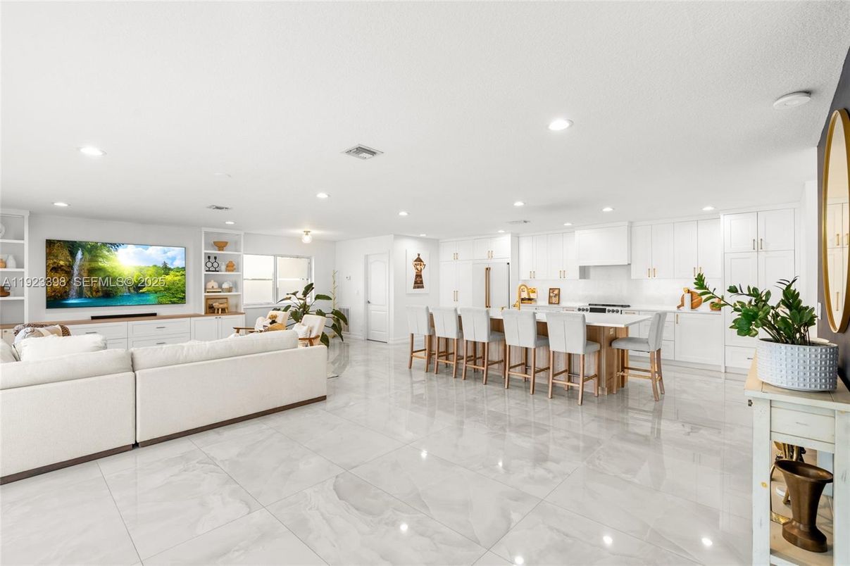 Interior, Kitchen, Living room, Marble, Recessed Lighting