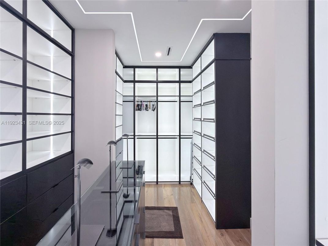 Interior, Recessed Lighting, Walk-in Closets, Wood Texture Flooring