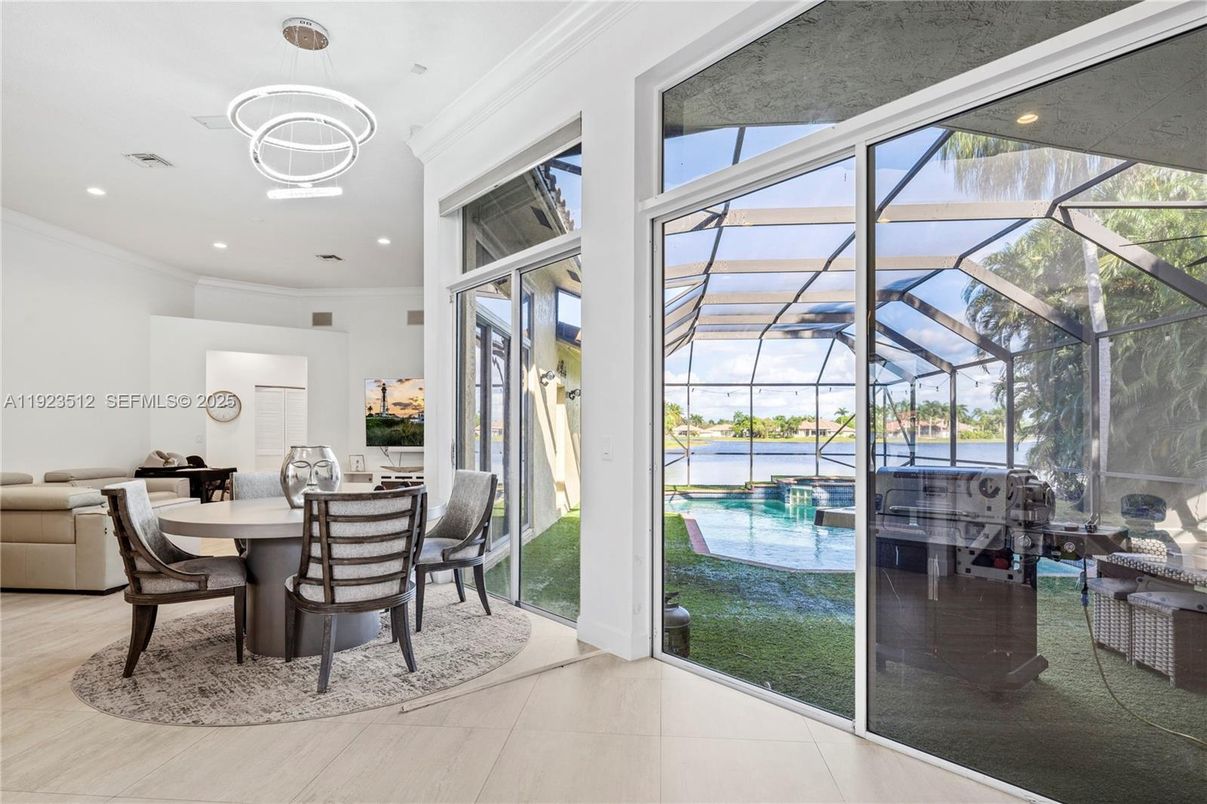 Dining room, Glass Ceilings, Interior, Pendant Lights, Recessed Lighting, Sun Room, Water