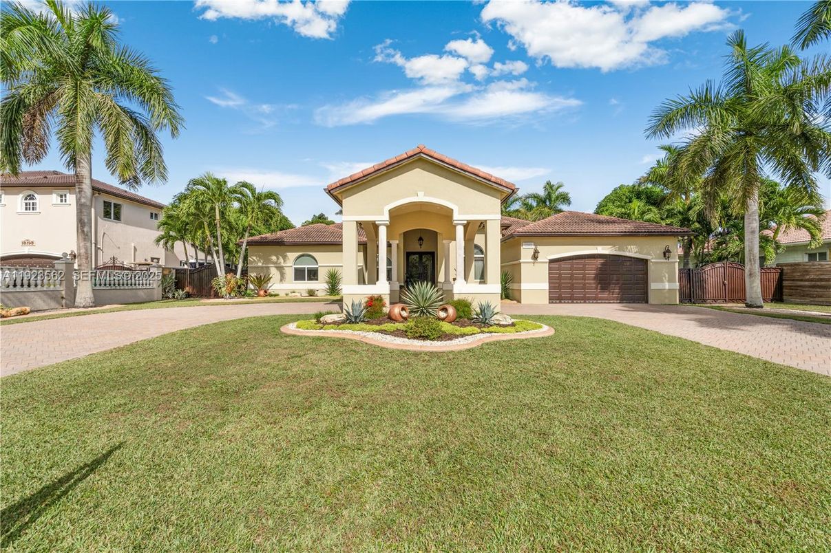 Attached, Backyard, Exterior, Facade, Mediterranean