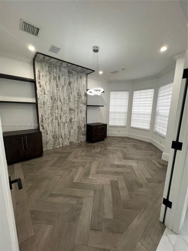 Empty room, Interior, Pendant Lights, Recessed Lighting, Wood Texture Flooring