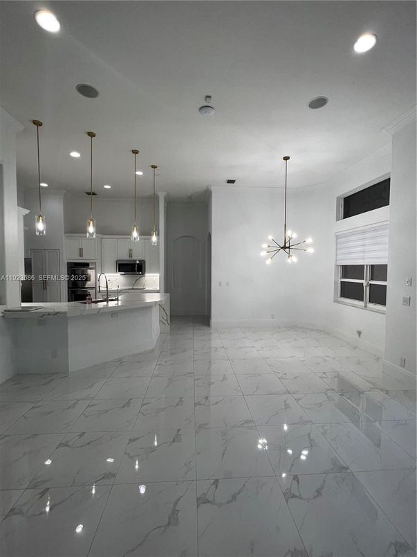 Fireplace, Interior, Kitchen, Marble, Pendant Lights, Recessed Lighting