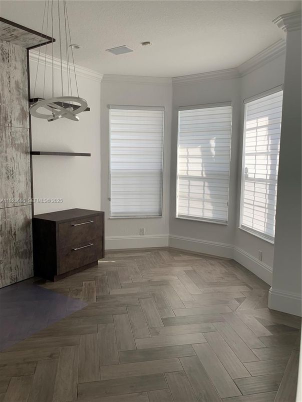 Empty room, Interior, Pendant Lights, Wood Texture Flooring