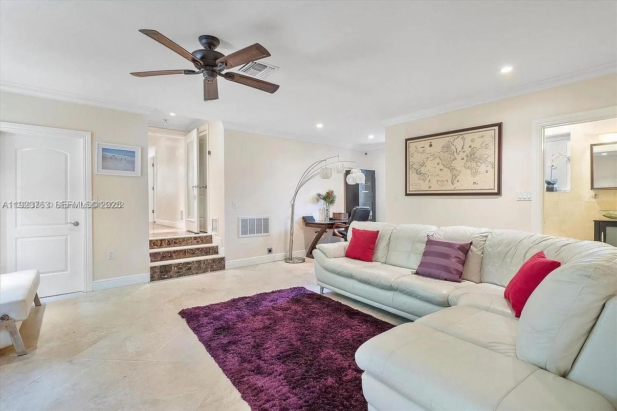 Dining room, Interior, Living room, Recessed Lighting