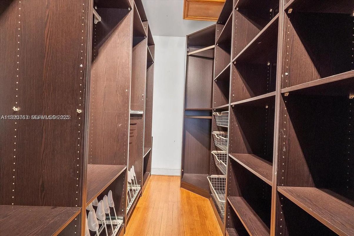 Interior, Walk-in Closets, Wine Storage, Wood Texture Flooring