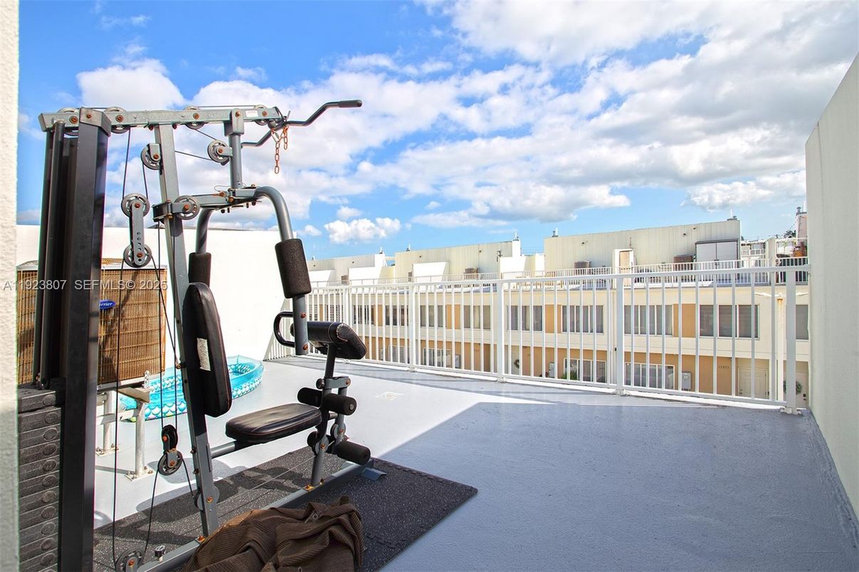 Exterior, Fitness Equipment