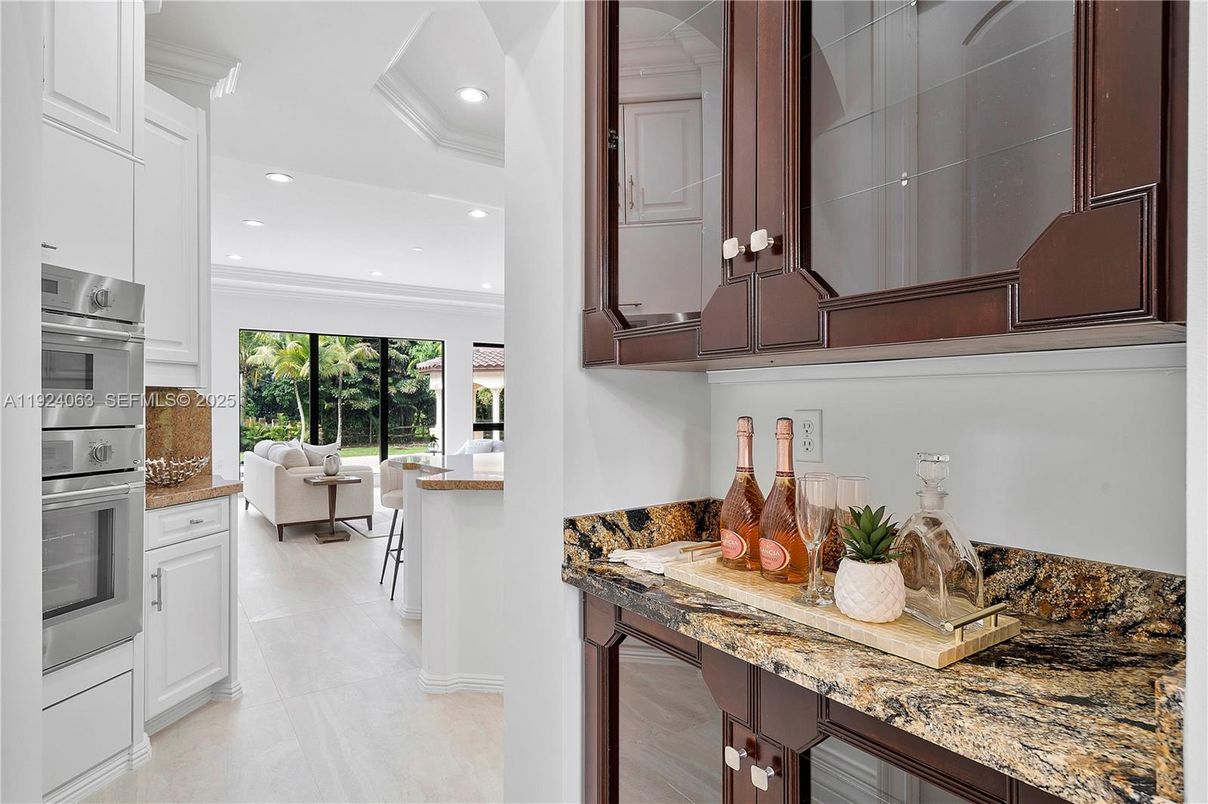 Interior, Kitchen, Living room, Recessed Lighting