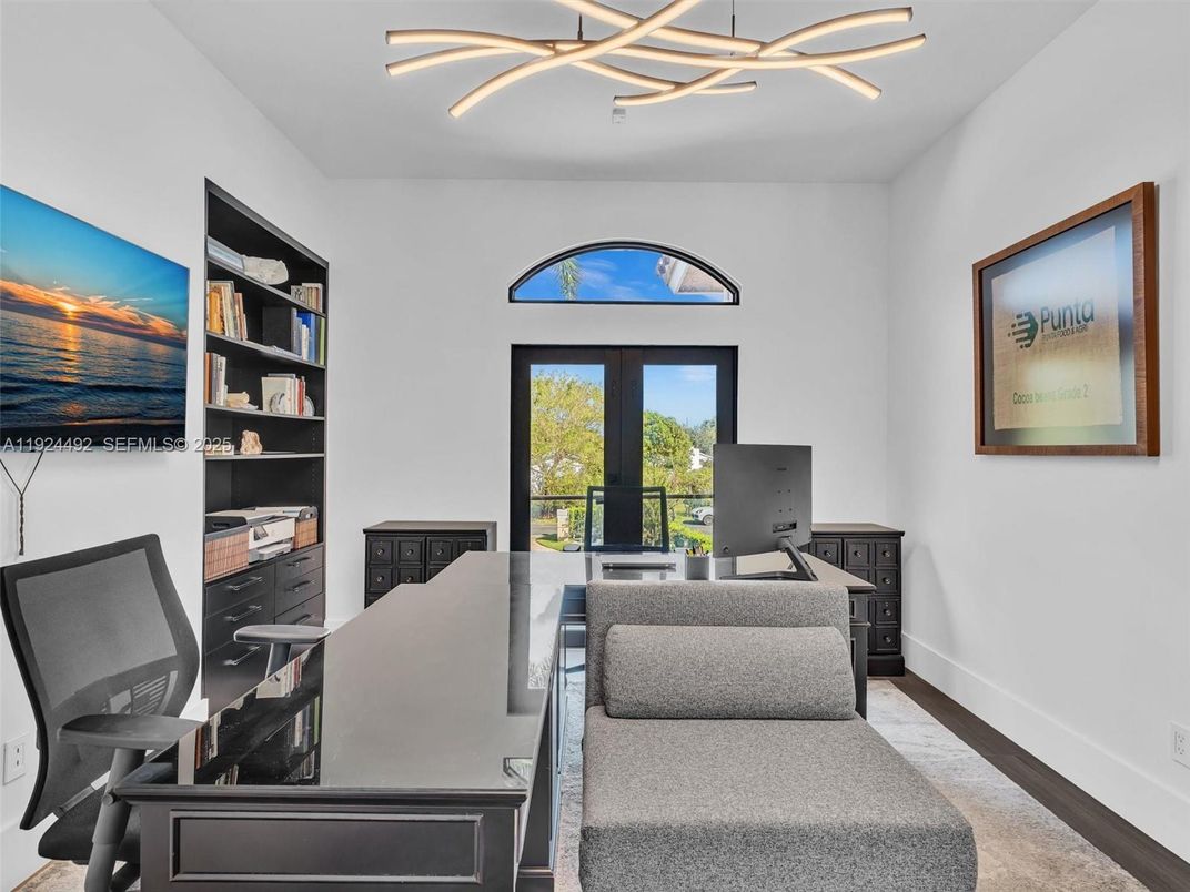 Home Office, Interior, Pendant Lights