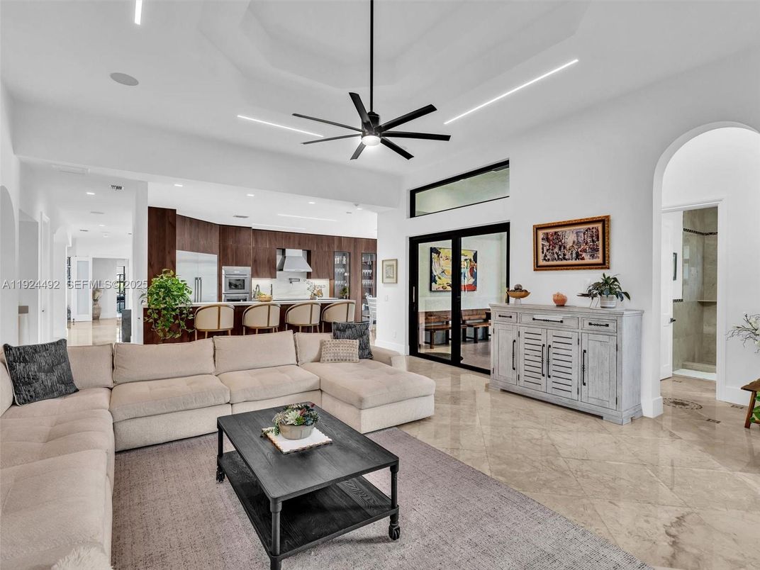 Interior, Kitchen, Living room, Recessed Lighting