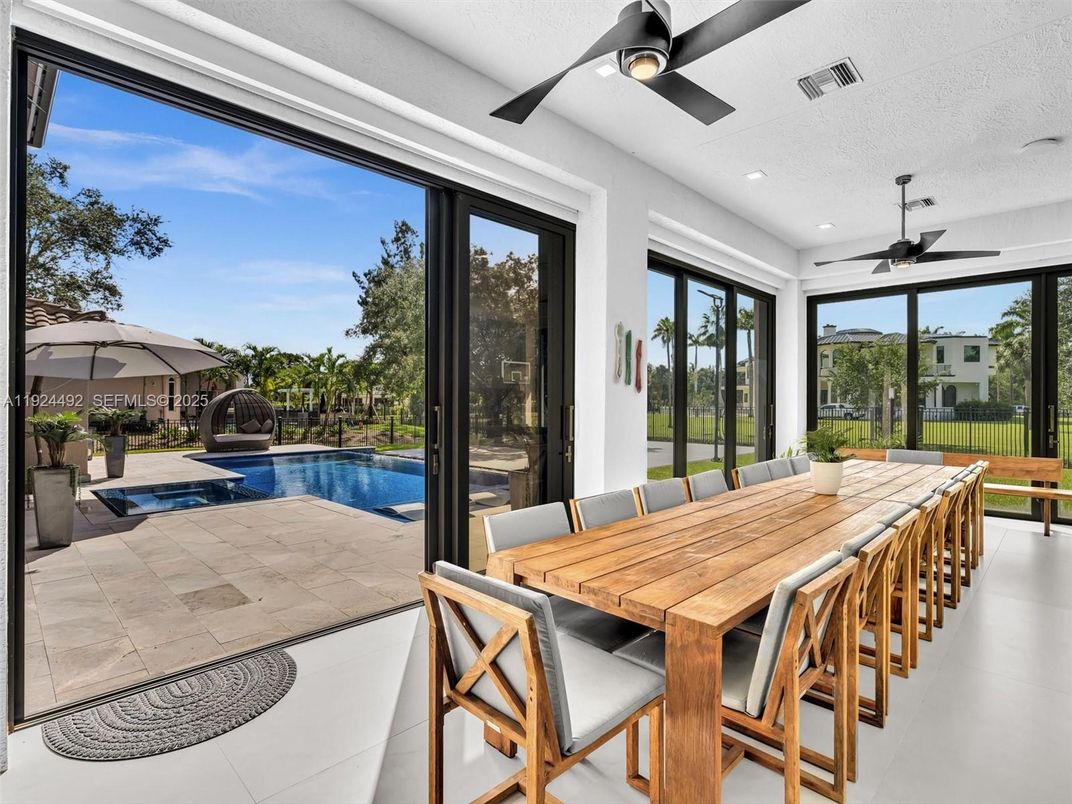 Dining room, Interior, Pool, Recessed Lighting, Sun Room