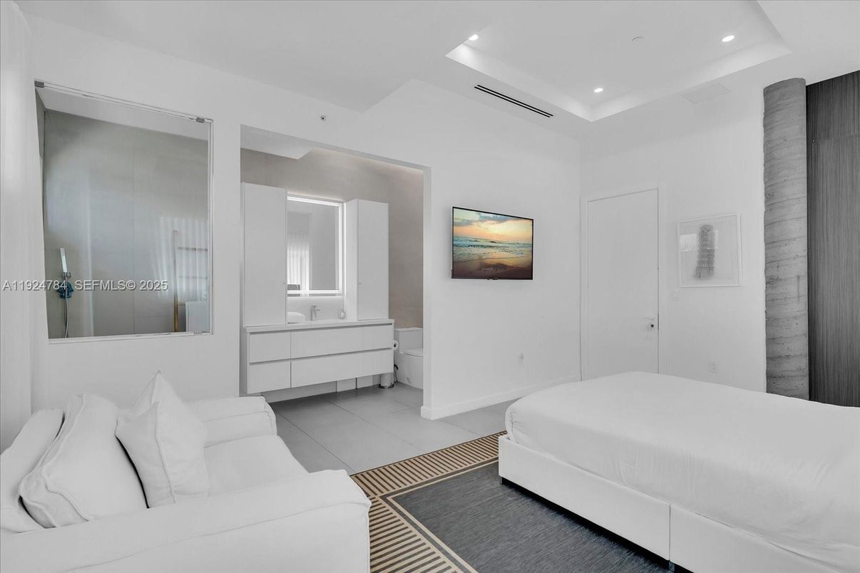 Bedroom, Interior, Recessed Lighting