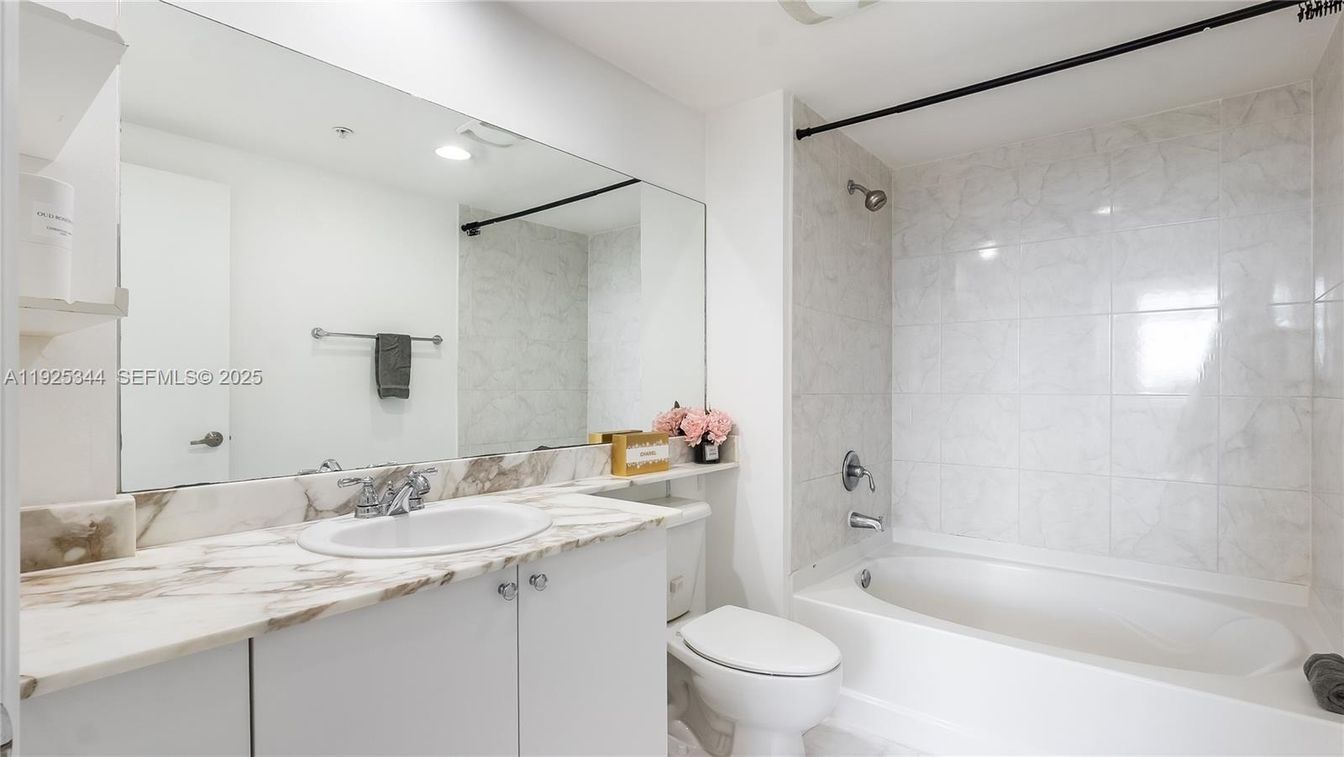 Bathroom, Interior, Marble Walls, Recessed Lighting