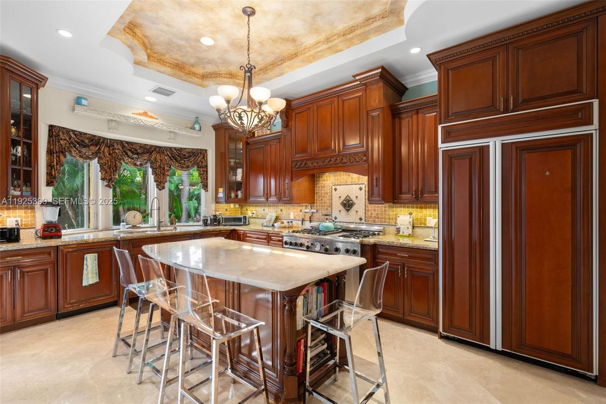 Chandelier, Interior, Kitchen, Recessed Lighting