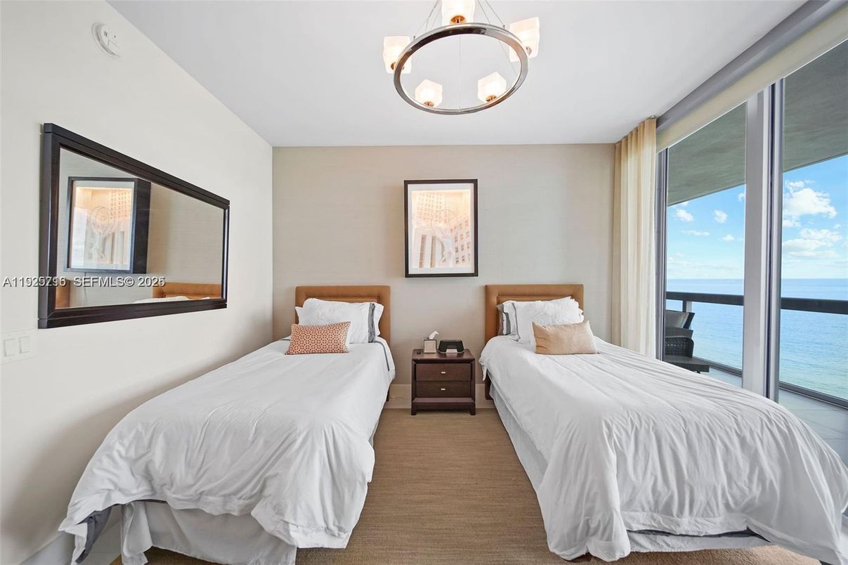 Bedroom, Interior, Water