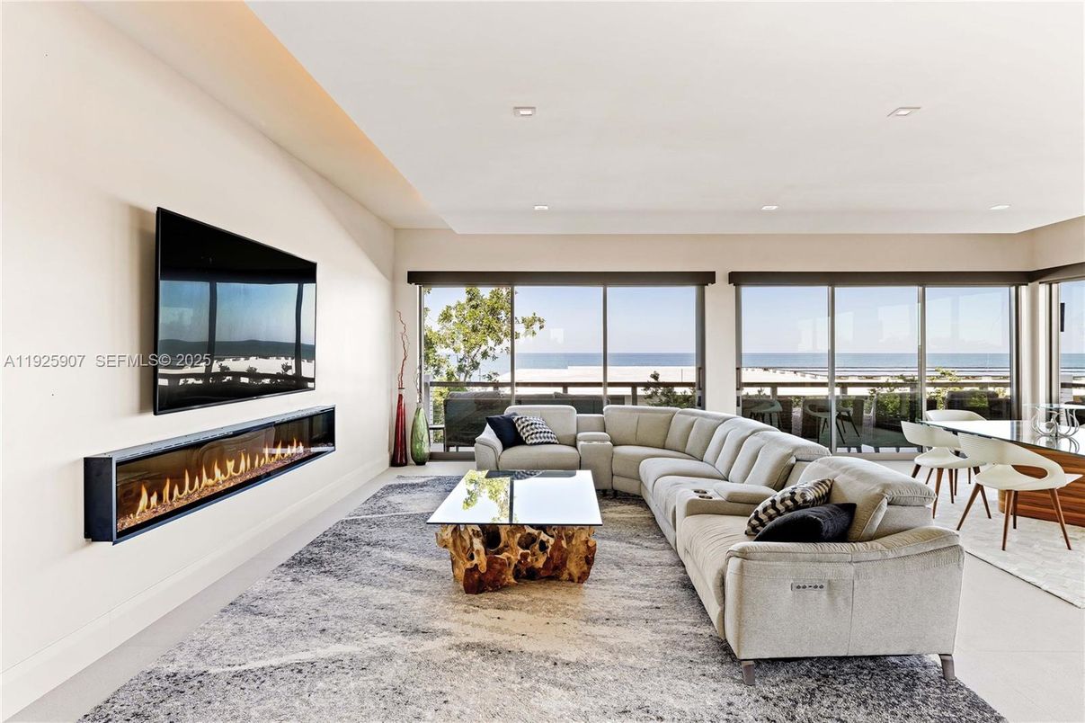 Fireplace, Interior, Living room, Recessed Lighting, Water