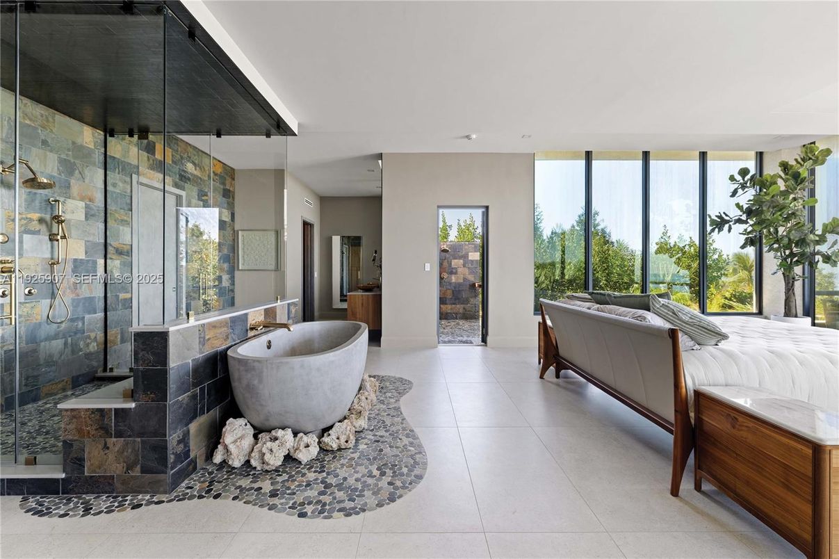 Bathroom, Free Standing Baths, Interior, Recessed Lighting