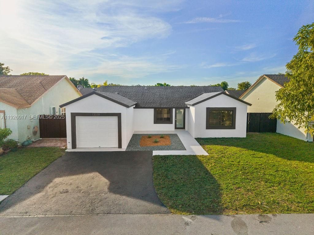 Attached, Backyard, Exterior, Facade, Ranch