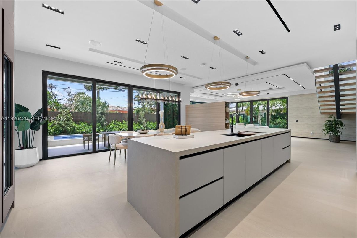 Dining room, Interior, Kitchen, Pendant Lights, Recessed Lighting
