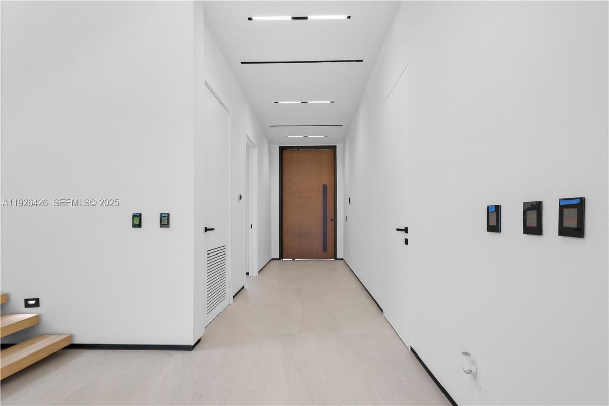 Interior, Recessed Lighting