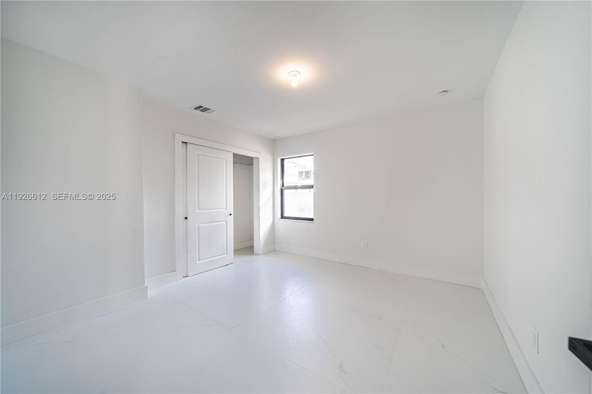 Empty room, Interior, Marble