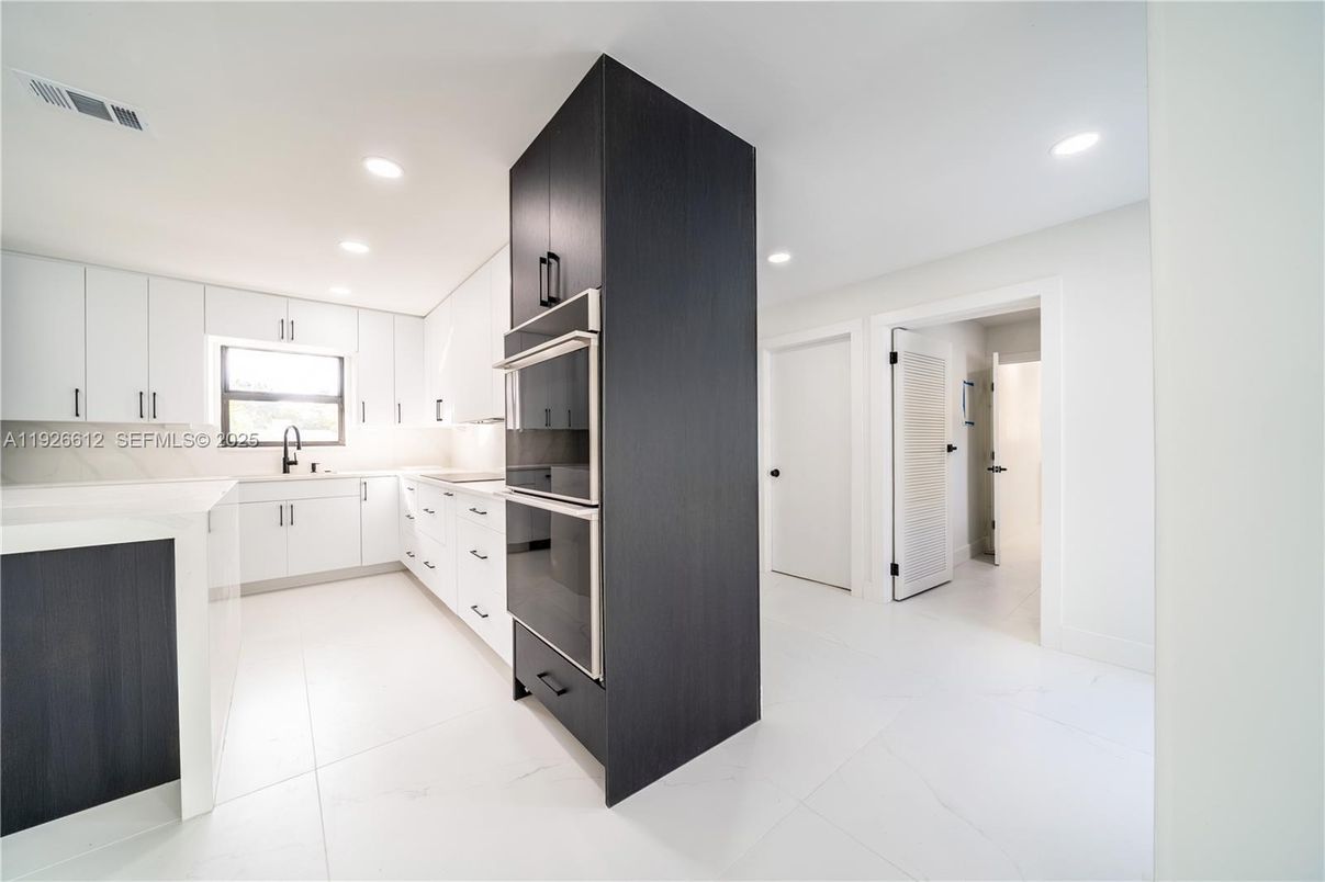 Interior, Kitchen, Marble, Recessed Lighting, Stainless Steel Appliances