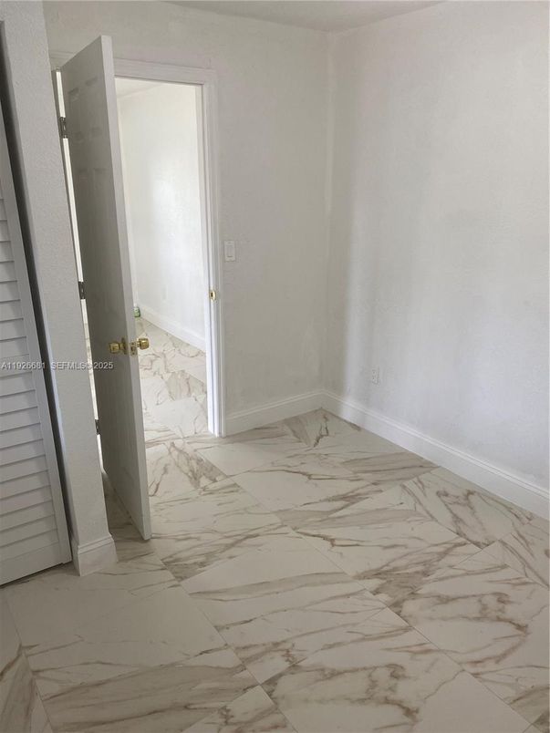 Empty room, Interior, Marble