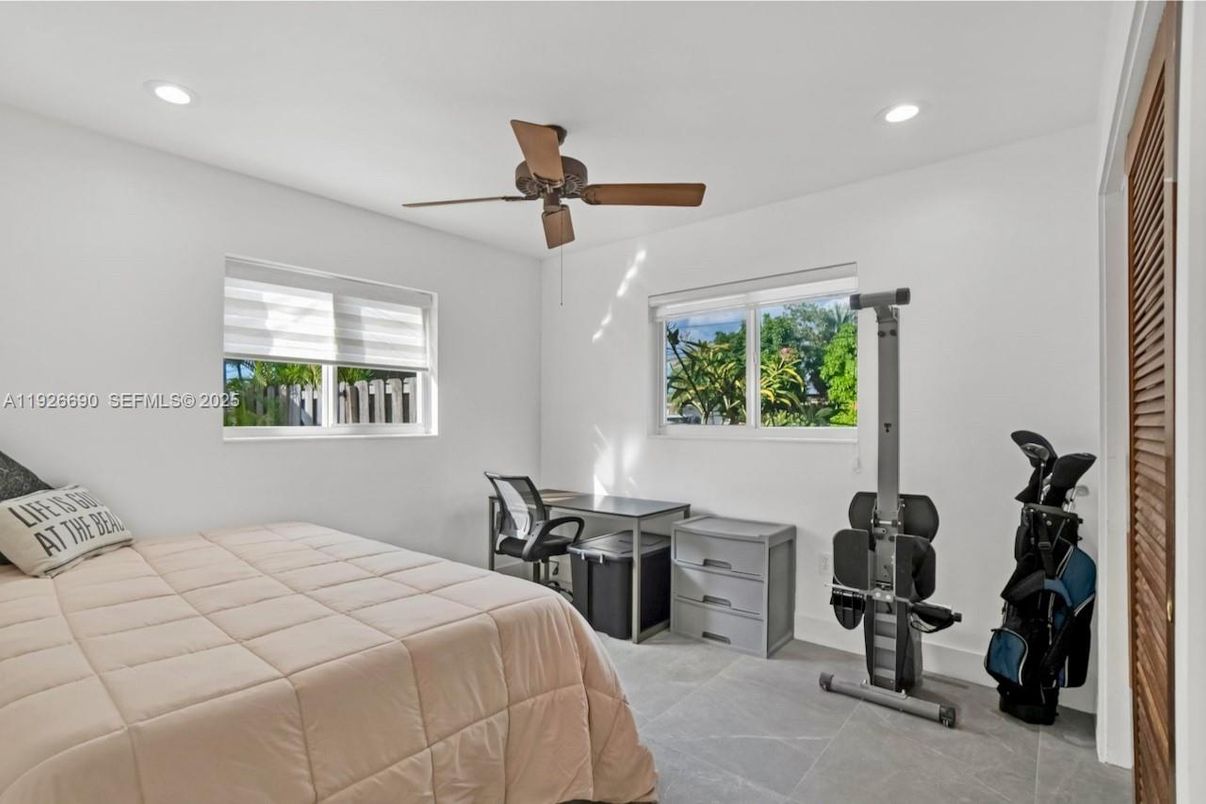 Bedroom, Fitness Equipment, Home Office, Interior, Recessed Lighting