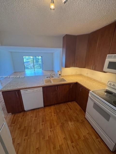 Interior, Kitchen, Wood Texture Flooring