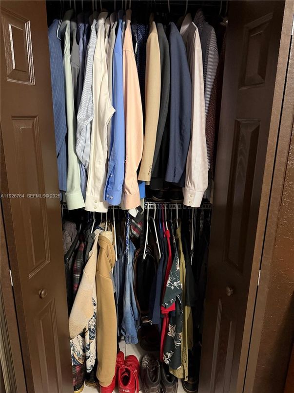 Interior, Walk-in Closets