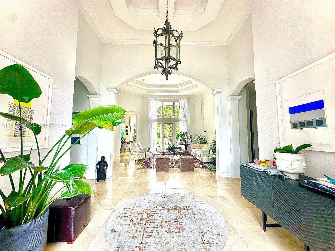 Interior, Living room, Pendant Lights