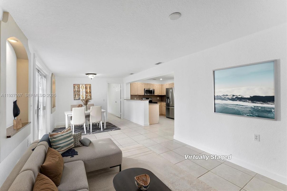 Dining room, Interior, Kitchen, Living room, Recessed Lighting, Stainless Steel Appliances