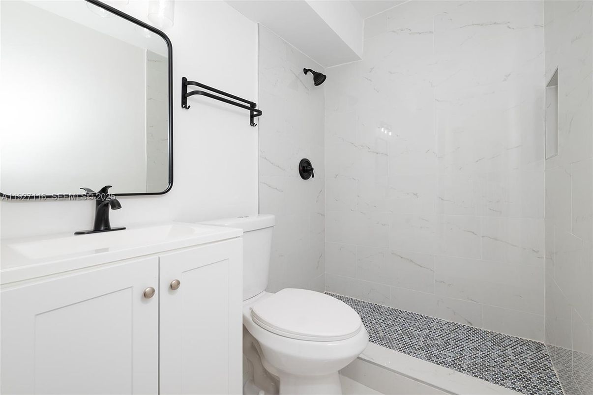 Bathroom, Interior, Marble Walls