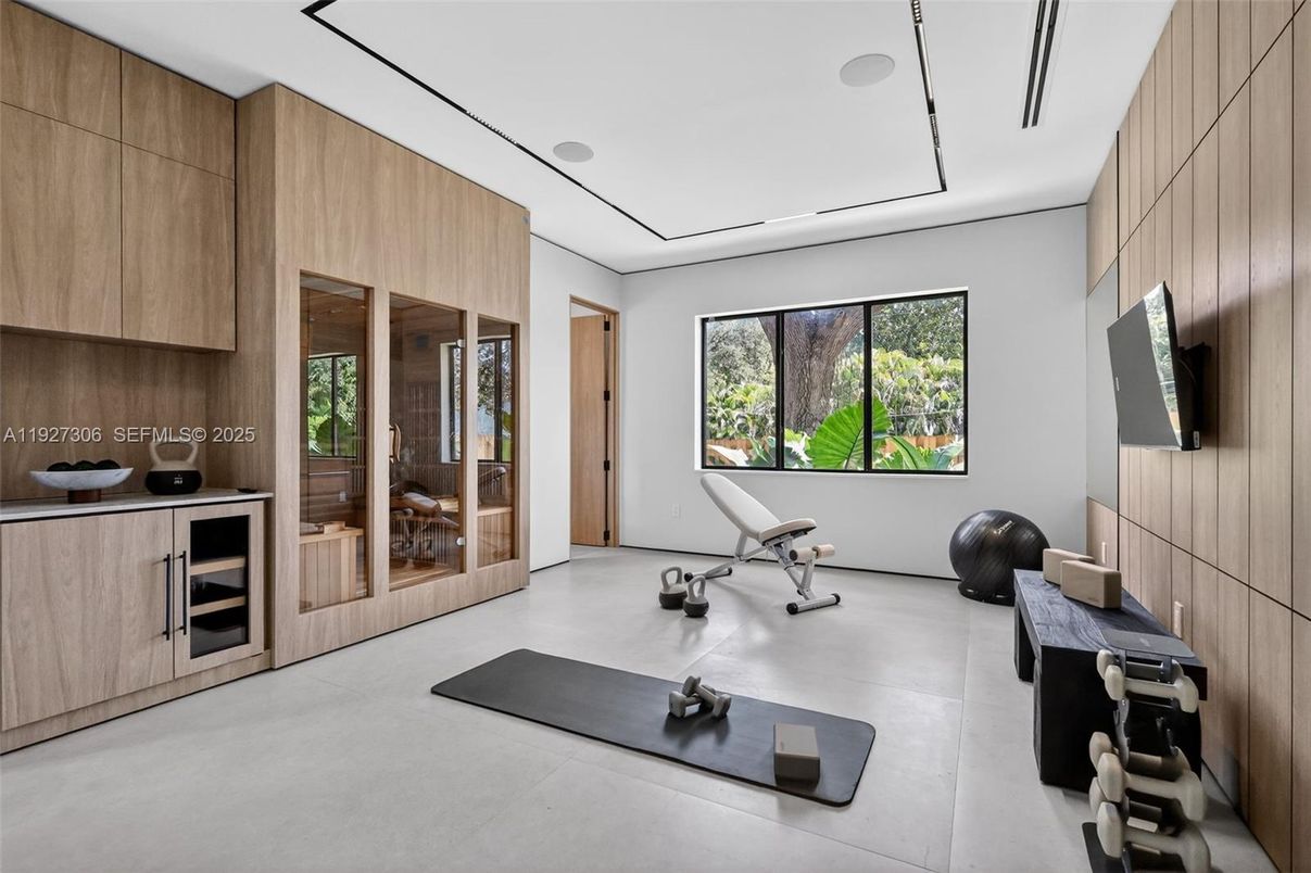 Fitness Equipment, Interior