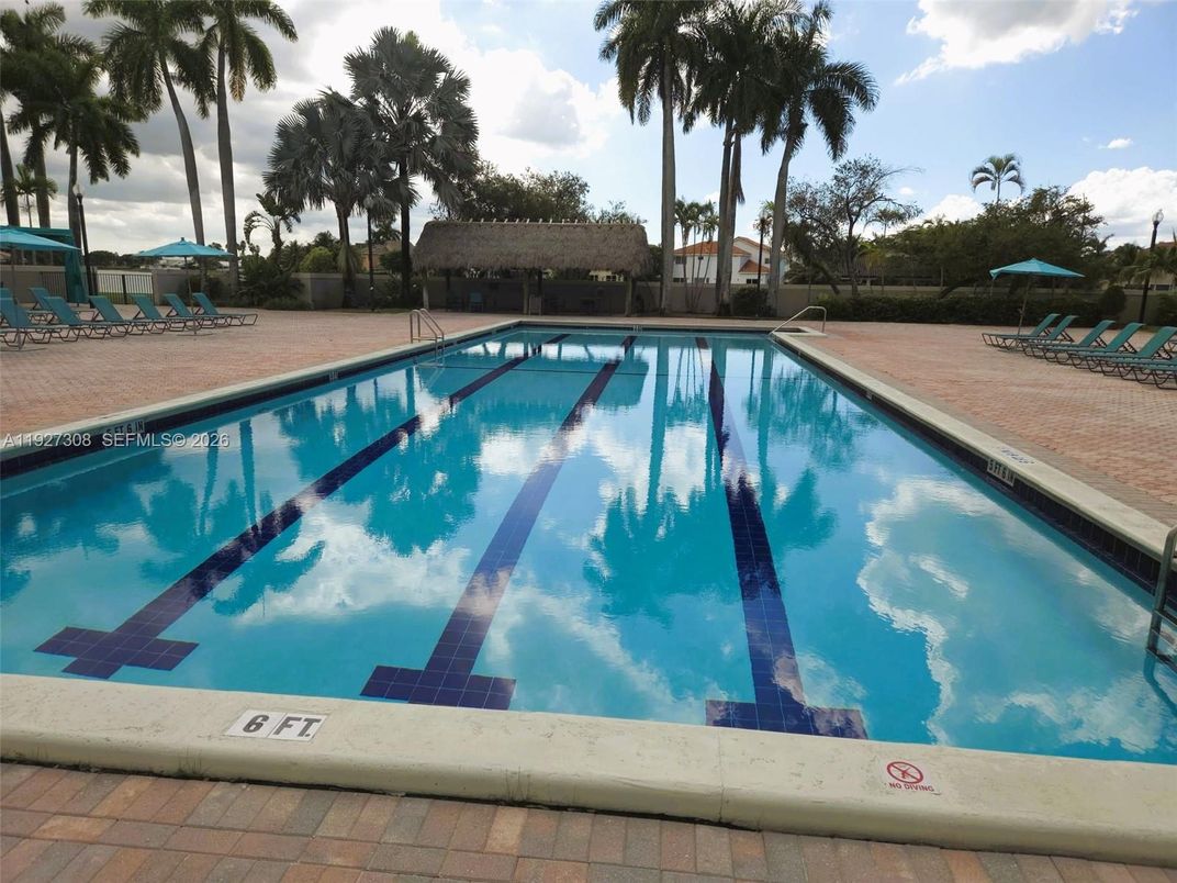 Exterior, Tennis Courts