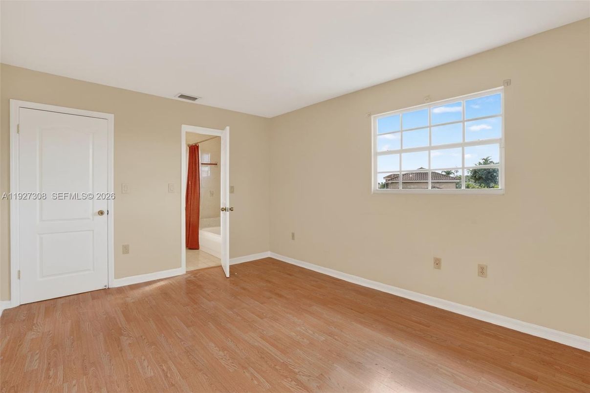 Bathroom, Interior, Marble Walls