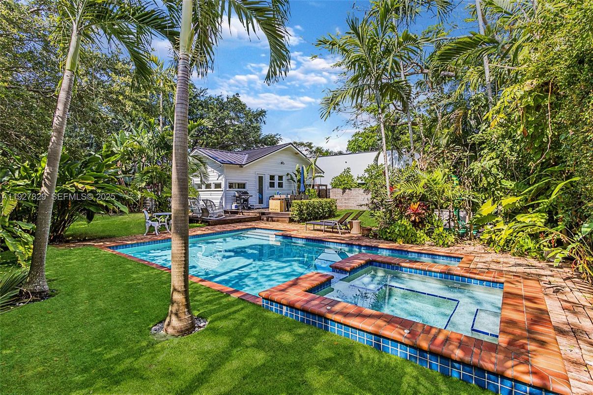 Backyard, Exterior, Pool