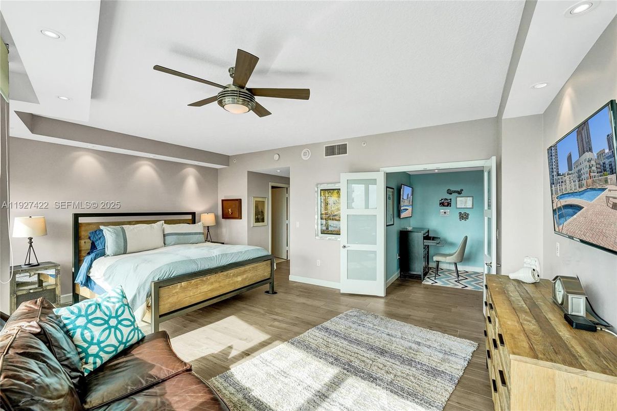 Bedroom, Interior, Recessed Lighting, Wood Texture Flooring