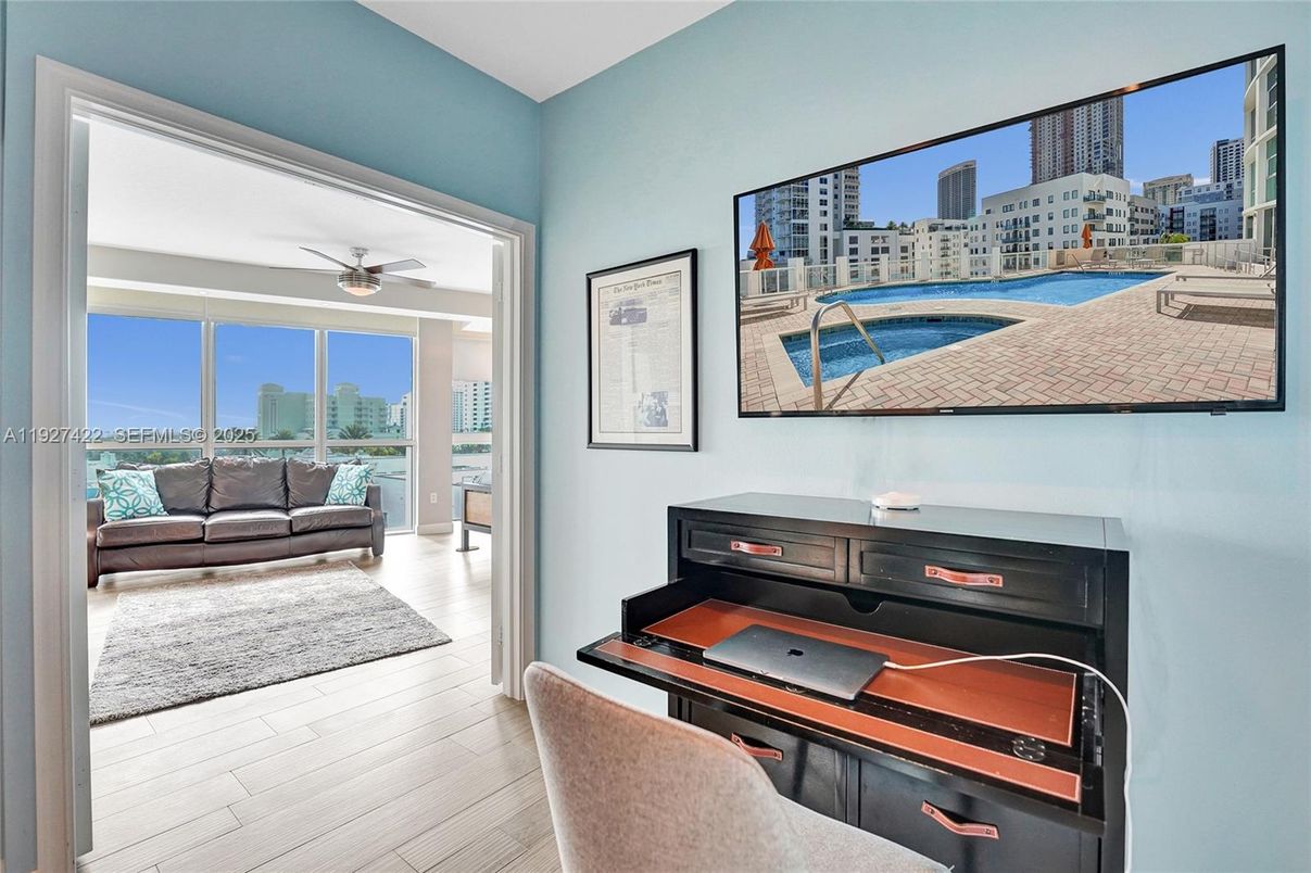 Home Office, Interior, Wood Texture Flooring