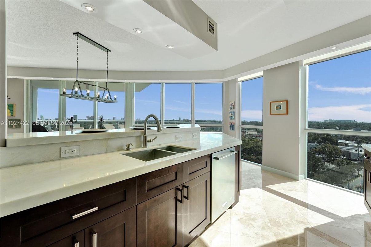 Interior, Kitchen, Pendant Lights, Recessed Lighting, Water