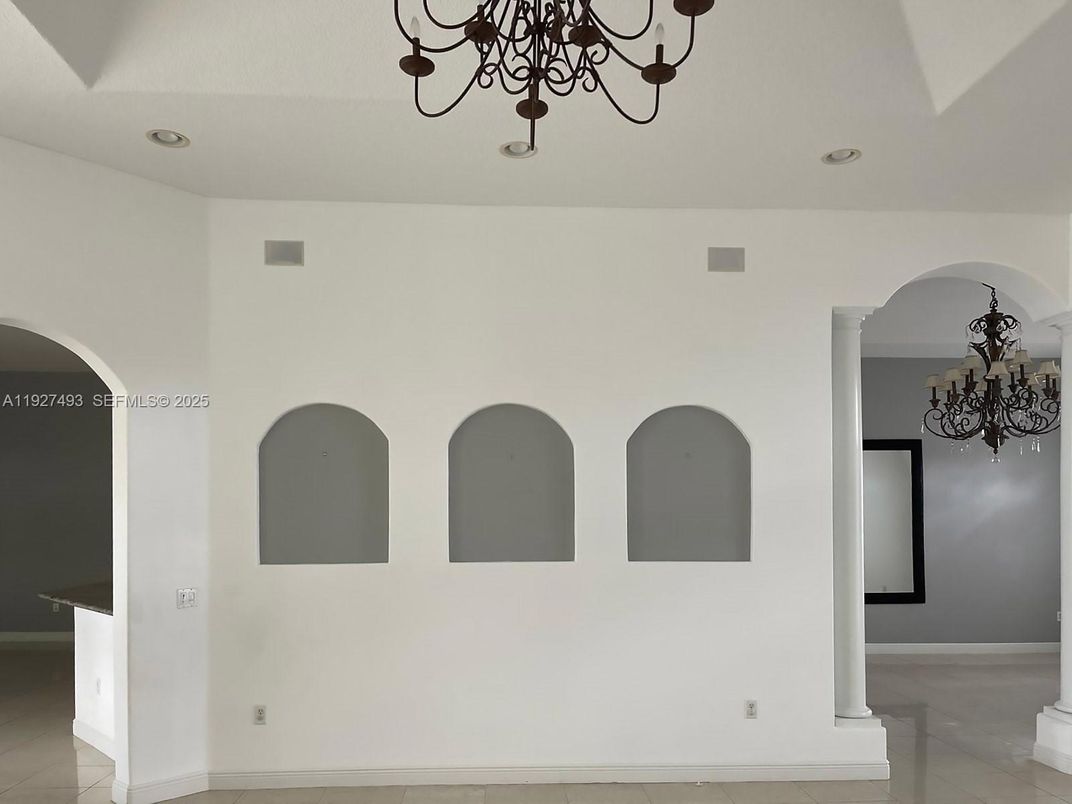 Chandelier, Interior, Recessed Lighting