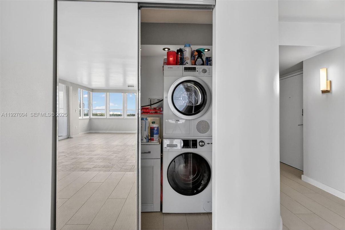 Interior, Utility Closets, Washer