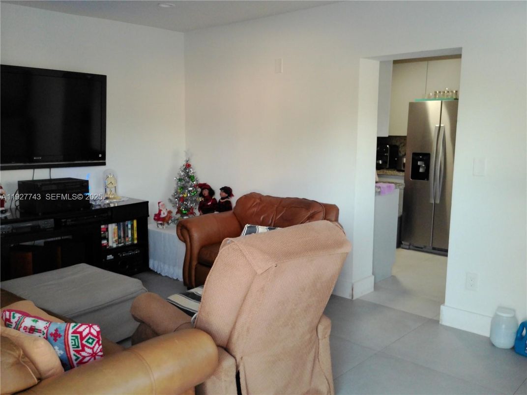 Interior, Kitchen, Living room