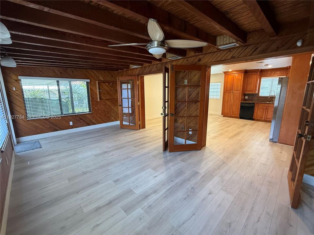 Empty room, Interior, Kitchen, Wooden Beams, Wooden Ceilings, Wood Texture Flooring, Wooden Walls