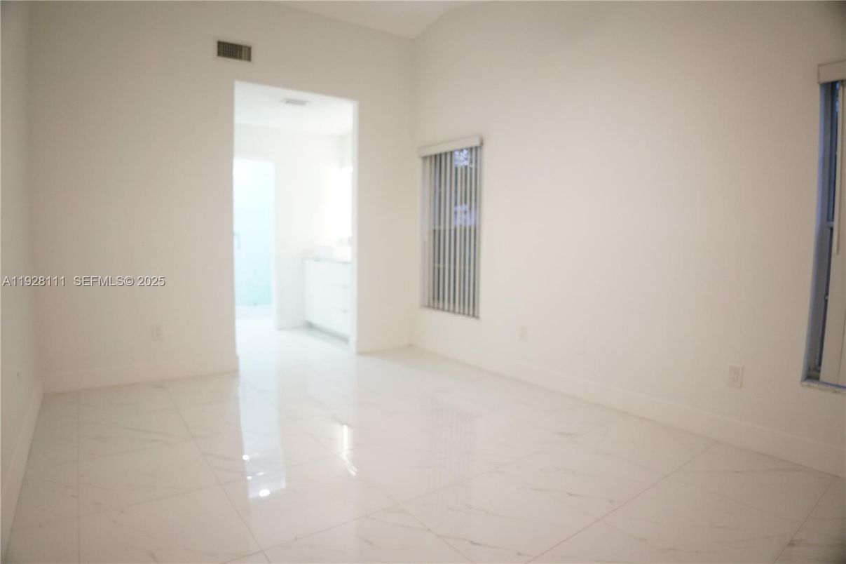 Empty room, Interior, Marble