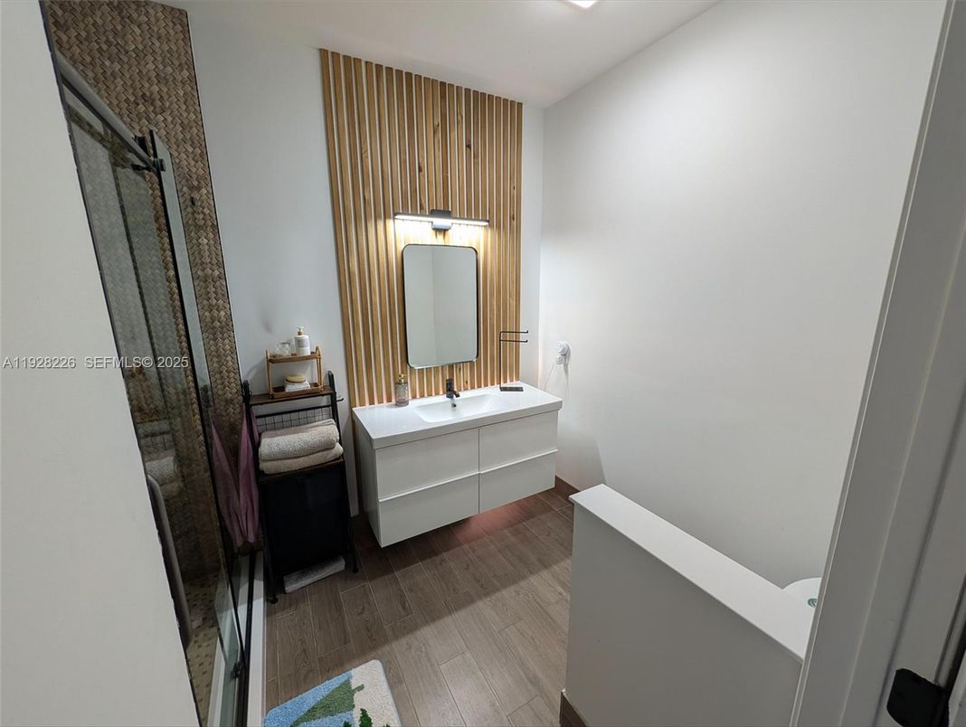Bathroom, Interior, Wood Texture Flooring