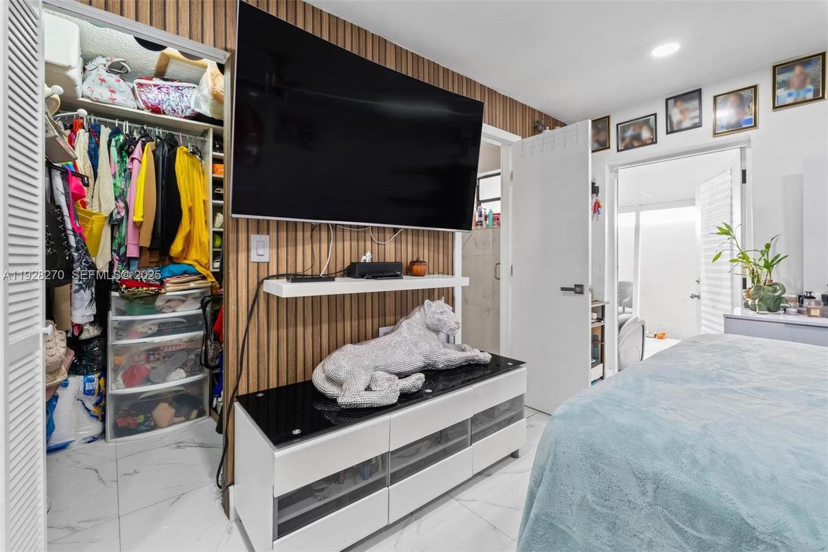 Bedroom, Interior, Marble, Recessed Lighting, Wooden Walls