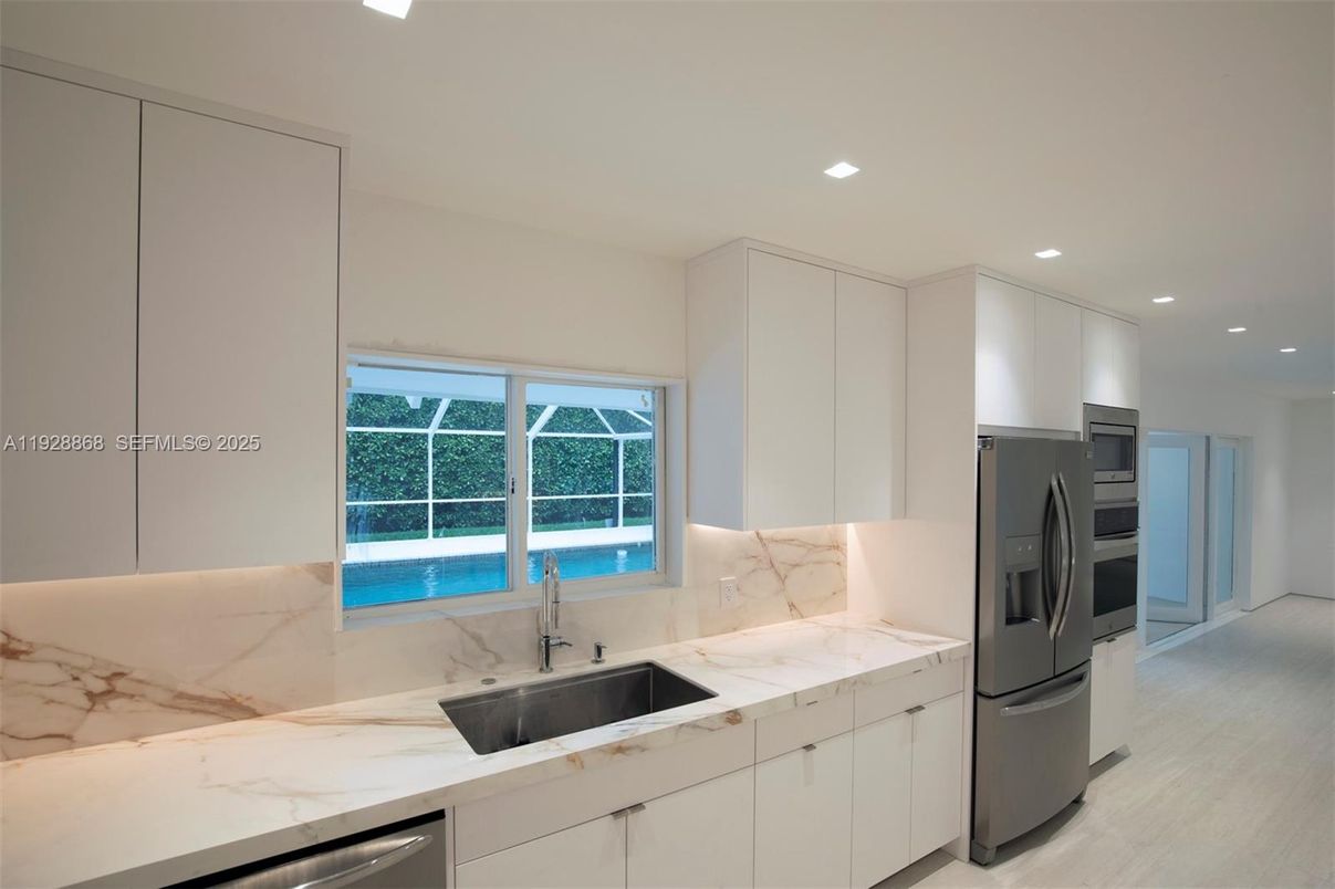 Interior, Kitchen, Recessed Lighting