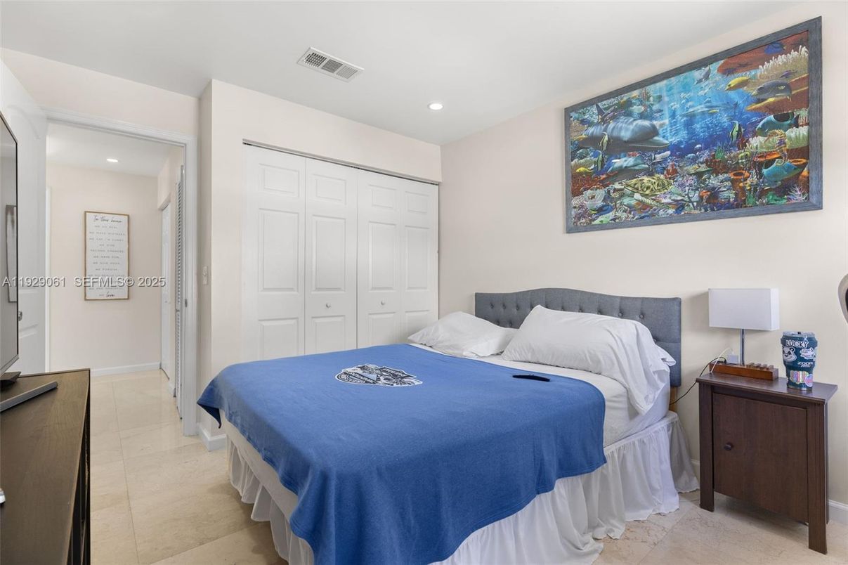 Bedroom, Interior, Recessed Lighting