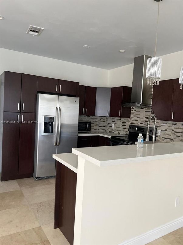 Interior, Kitchen, Pendant Lights, Recessed Lighting, Stainless Steel Appliances