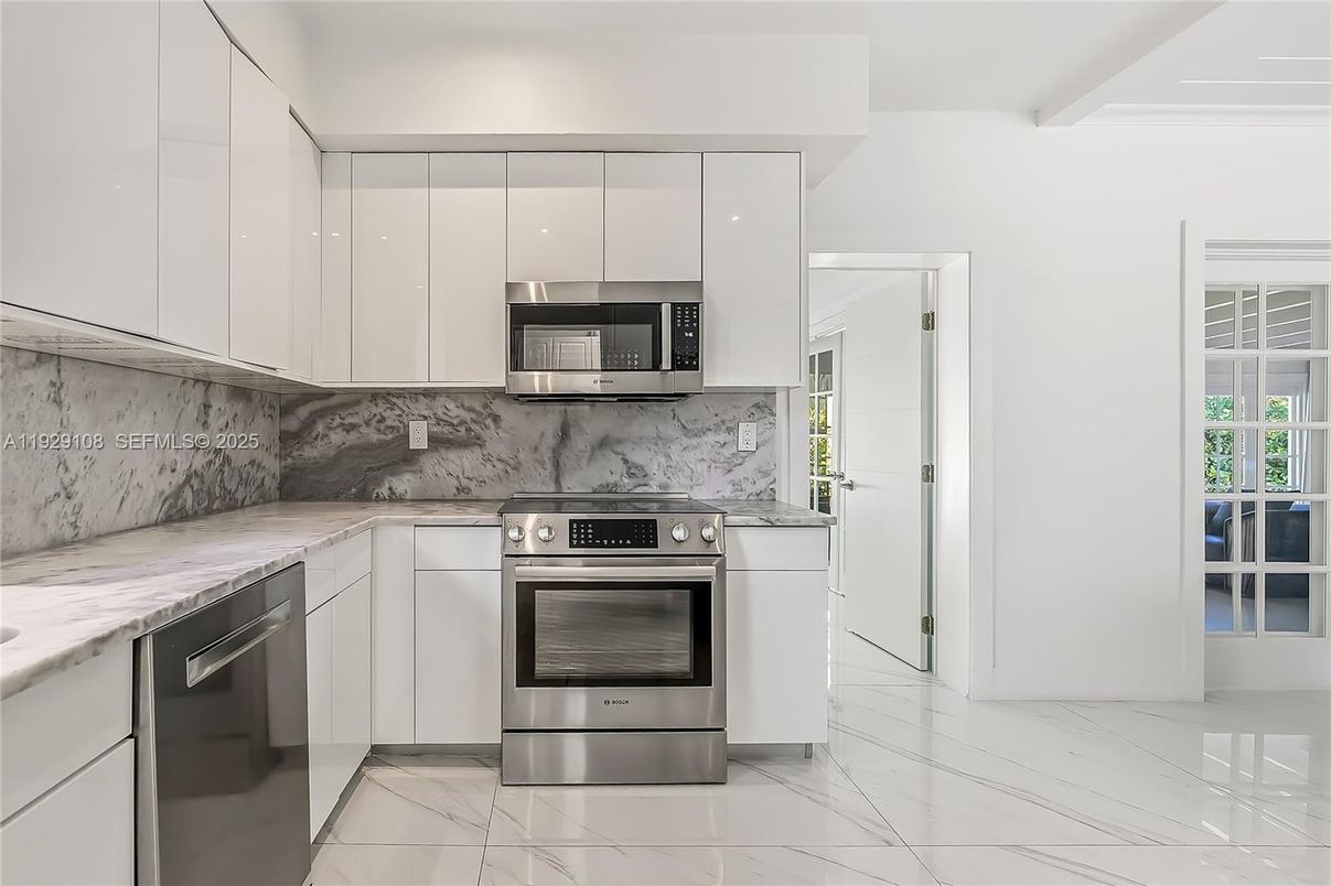 Interior, Kitchen, Marble, Marble Walls, Stainless Steel Appliances